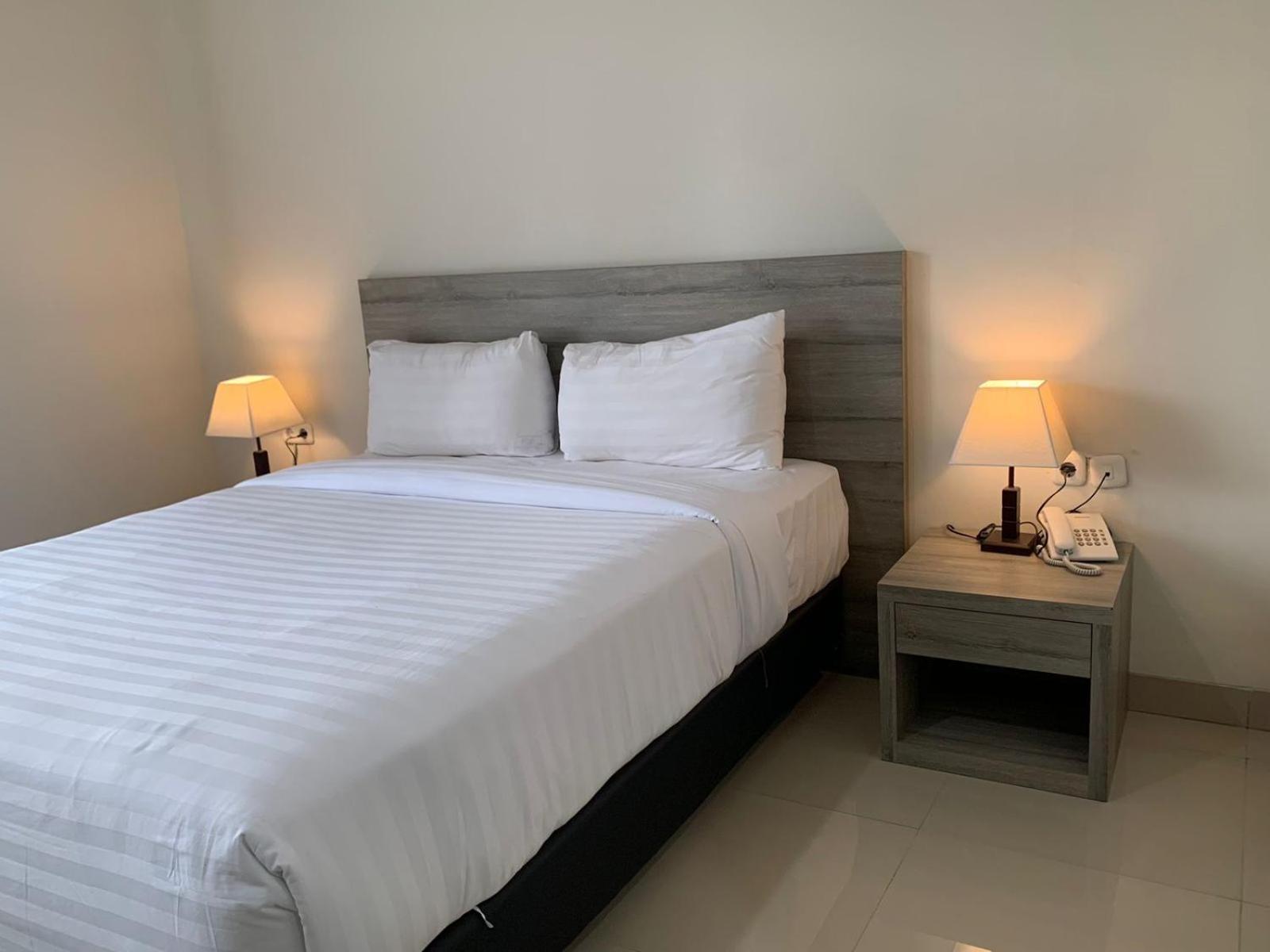 Hotel Graha Serasan Seandanan Banding Agung Exteriér fotografie